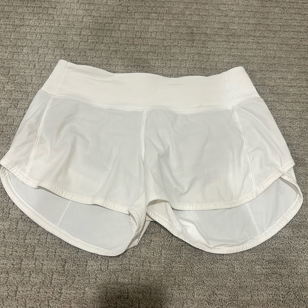 Lululemon shorts- Hotty hot